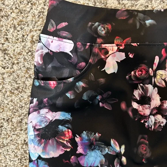 Rad Ryandrew Floral Spandex Skirt with Hidden Shorts - Picture 2 of 5